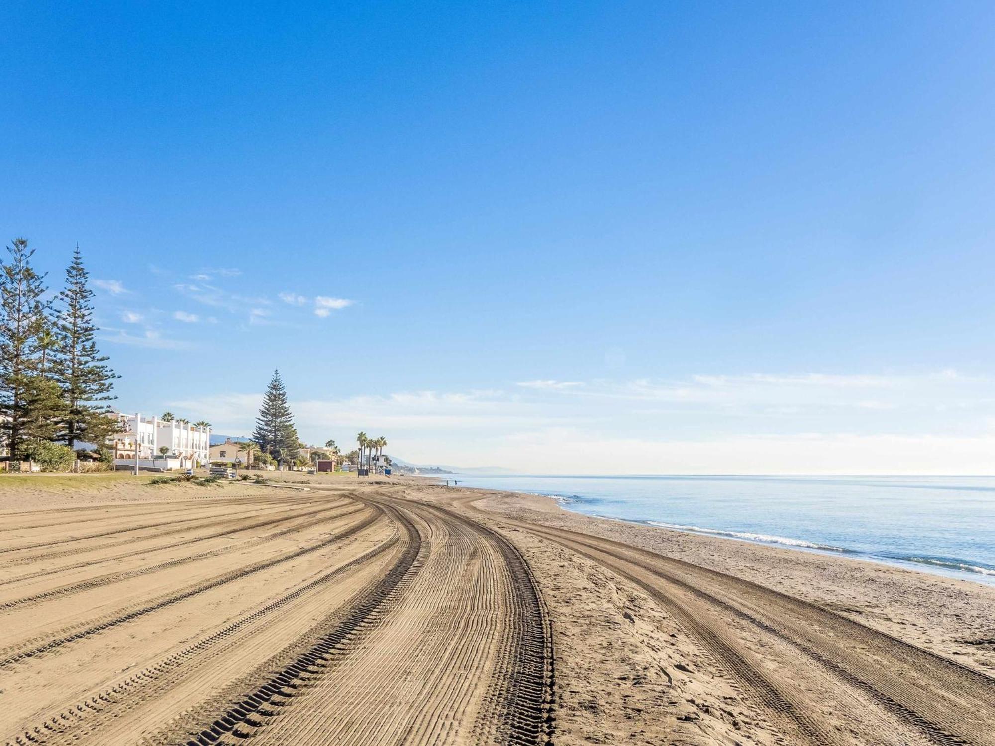 Mshome Casa Playa Málaga Exteriör bild
